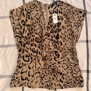 Express dress top in leopard
